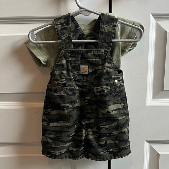 Carhartt Brown onesie and Camo Overalls Set - Picture 3 of 6